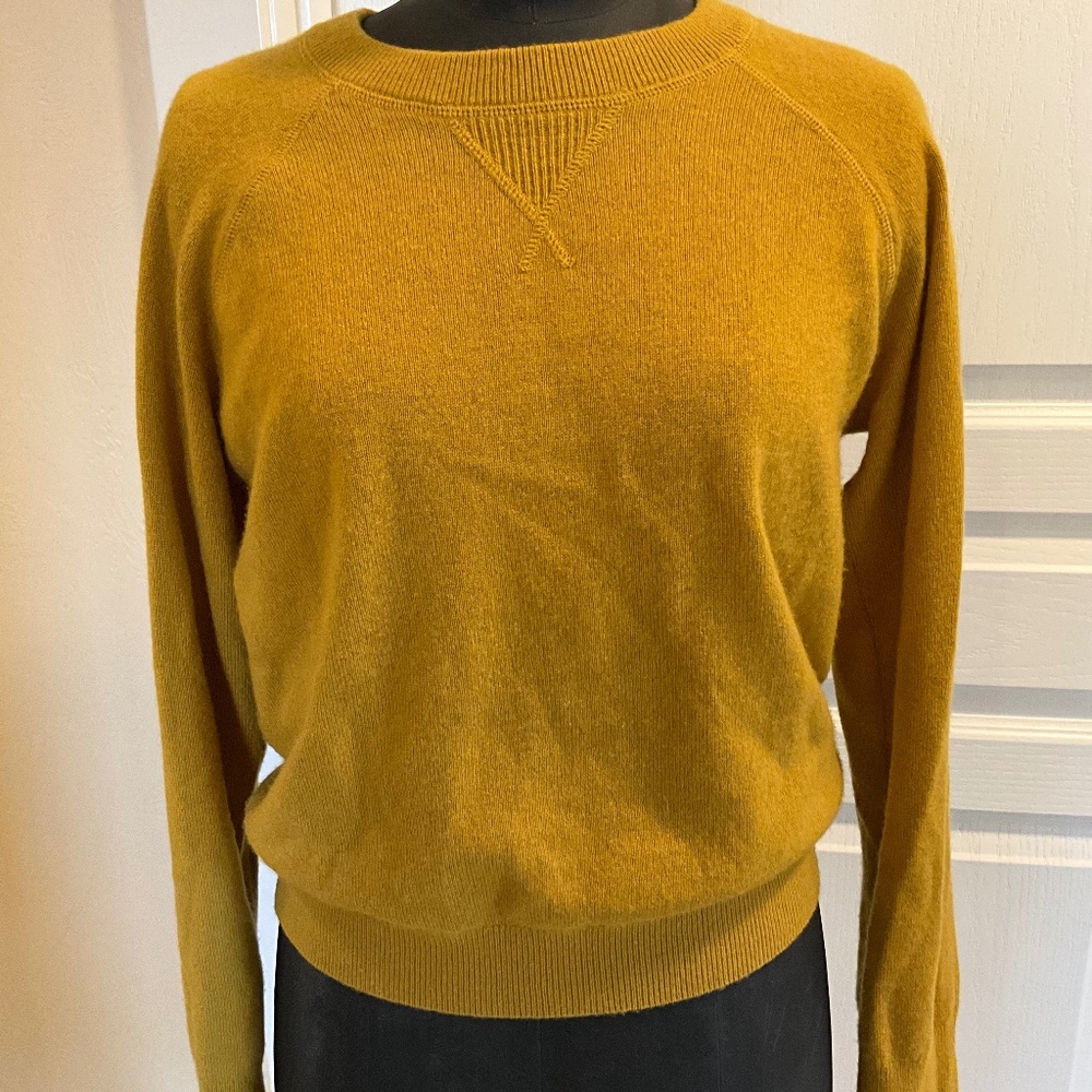 Quince brand mustard cashmere sweatshirt, size M